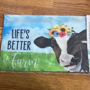 Mailbox Cover 
Life’s Better at Farm